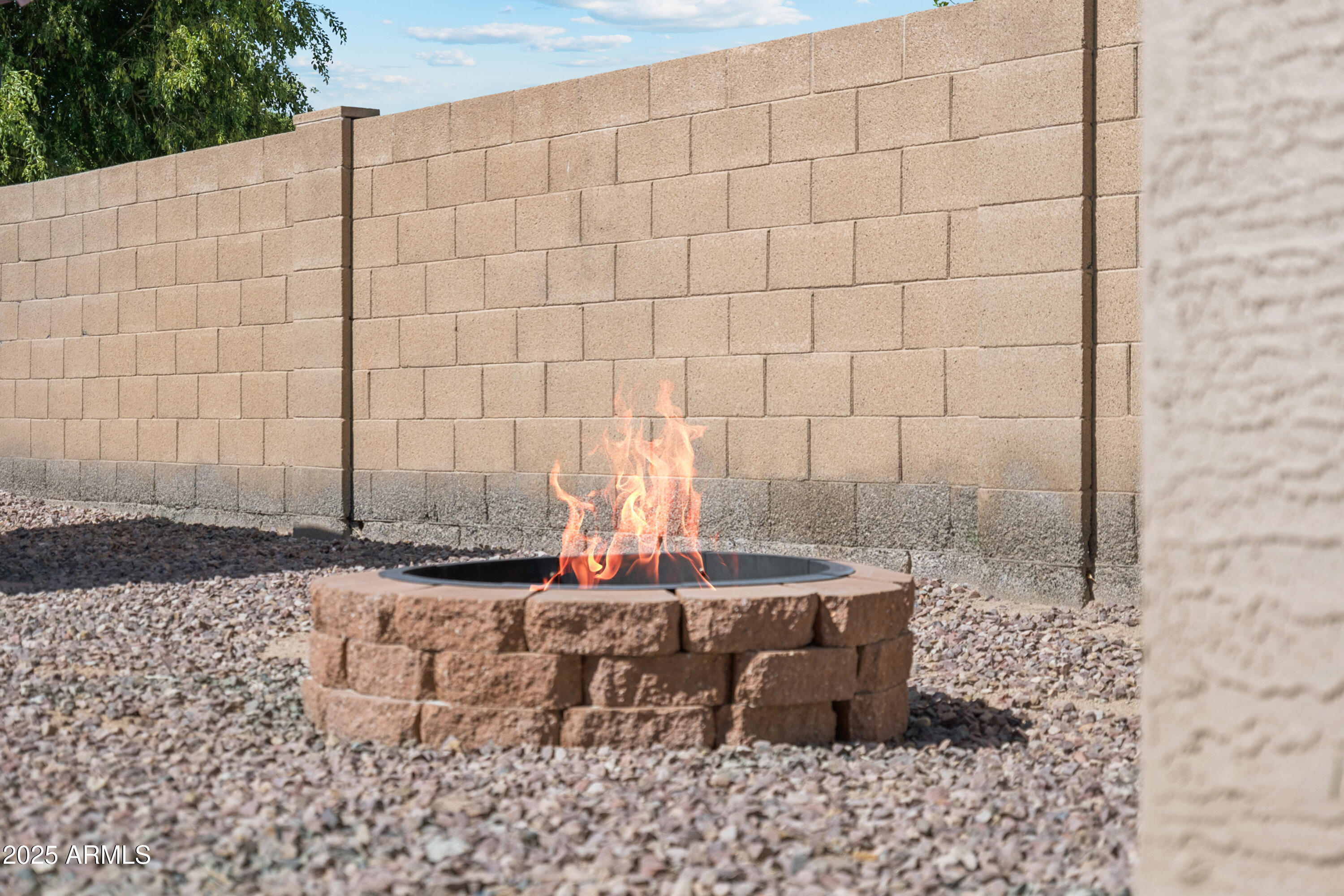 1718 East Harwell Road Phoenix, AZ 85042 - Photo 33 of 35 34-P1106098
