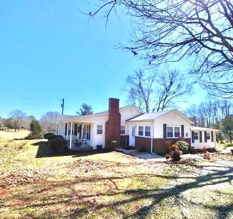338 Liberty Hill Road Hartwell, GA 30643 - Photo 4 of 26