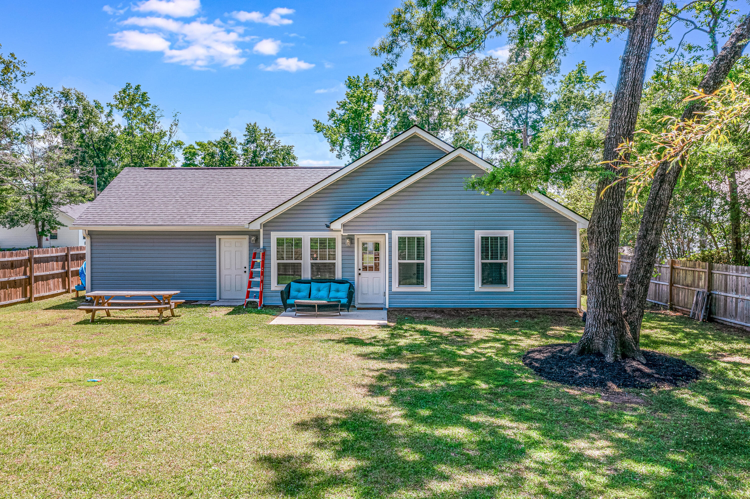 448 Morrow Street Moncks Corner, SC 29461 - Photo 16 of 20 448Morrow.MLS.MoodyBrandingBoutique-39