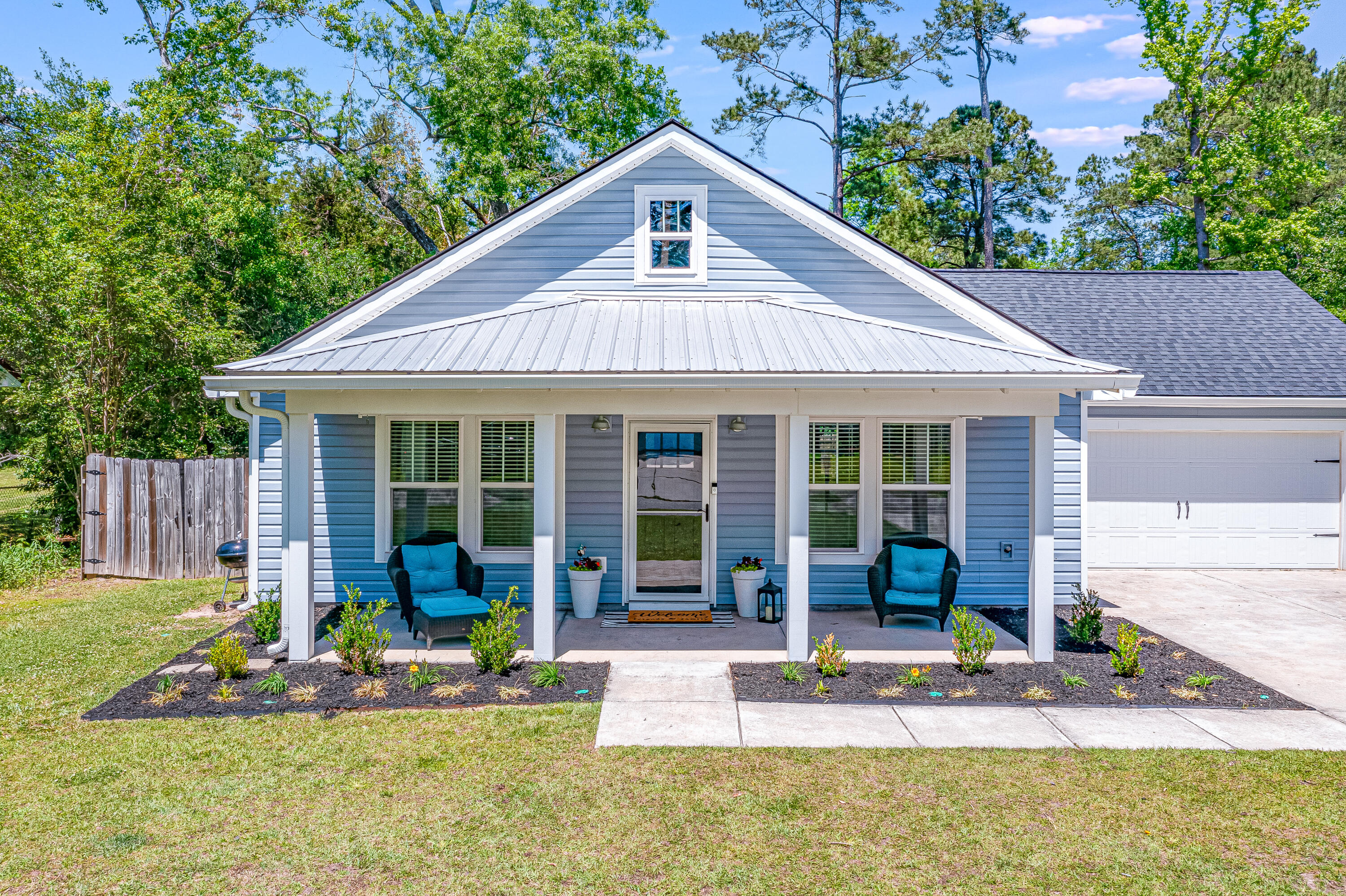 448 Morrow Street Moncks Corner, SC 29461 - Photo 19 of 20 448Morrow.MLS.MoodyBrandingBoutique-35