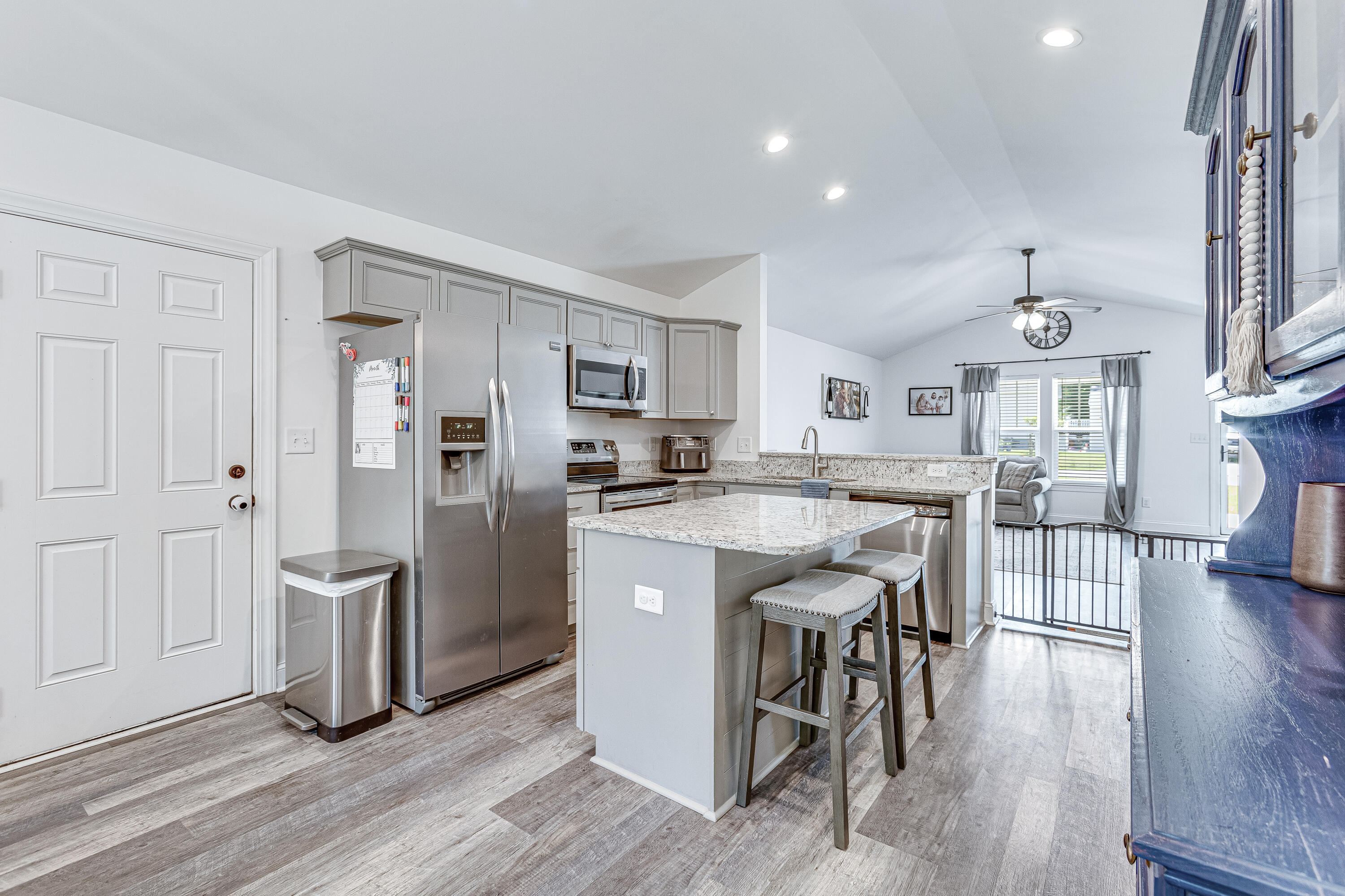 448 Morrow Street Moncks Corner, SC 29461 - Photo 5 of 20 448Morrow.MLS.MoodyBrandingBoutique-28