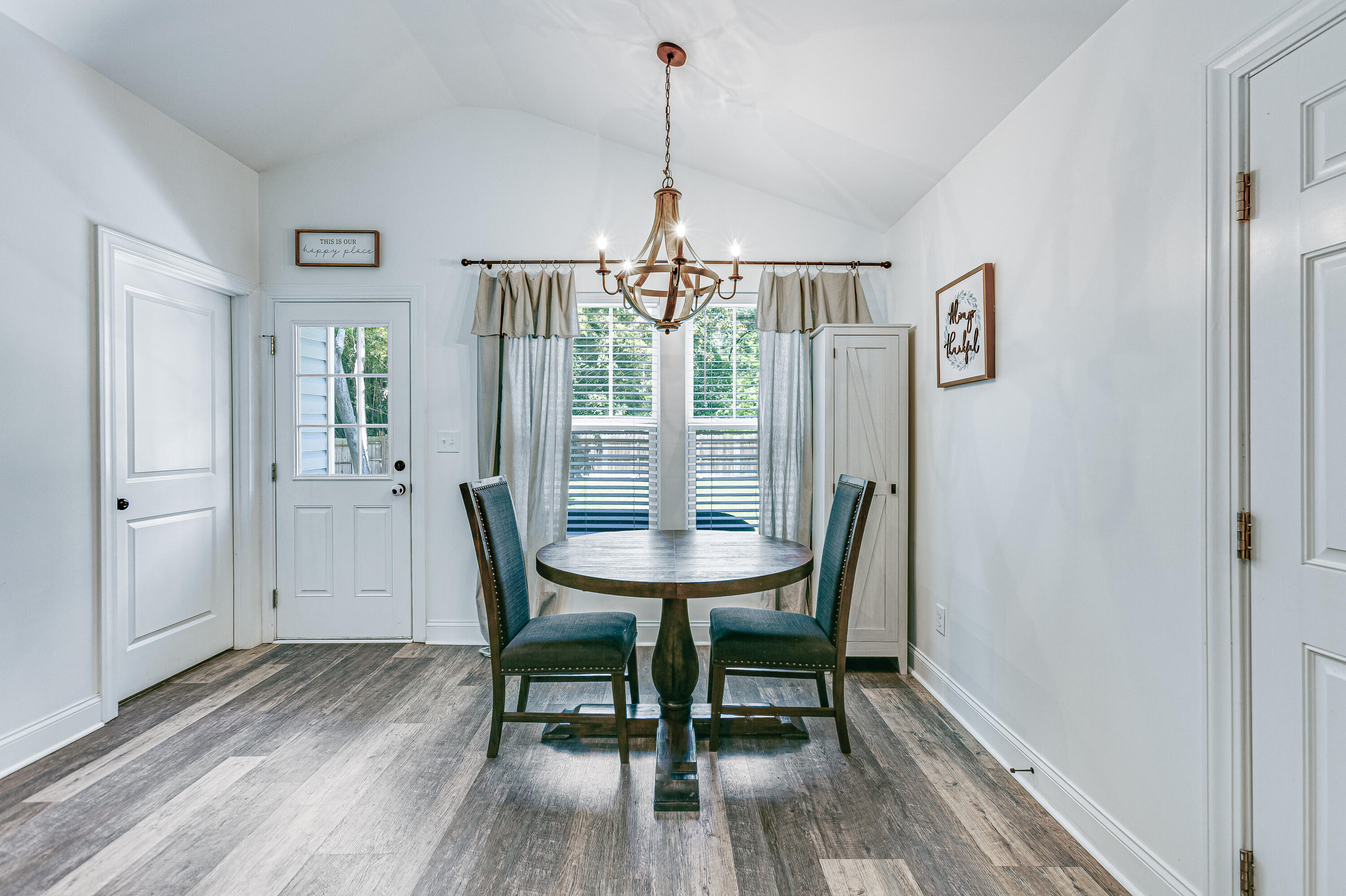 448 Morrow Street Moncks Corner, SC 29461 - Photo 6 of 20 448Morrow.MLS.MoodyBrandingBoutique-29