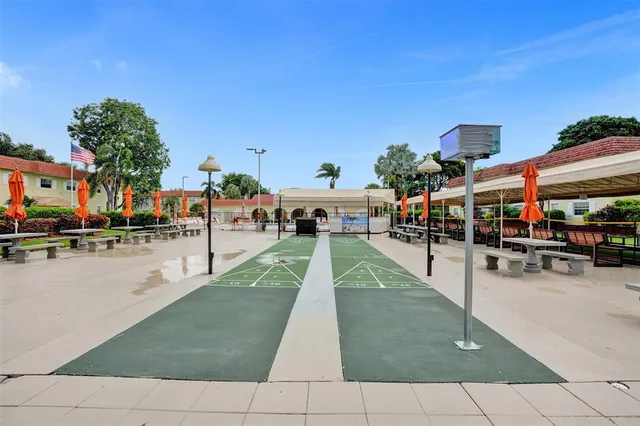 $119,000 | 5681 Southwest 2nd Court, Unit 205, Margate, FL 33068