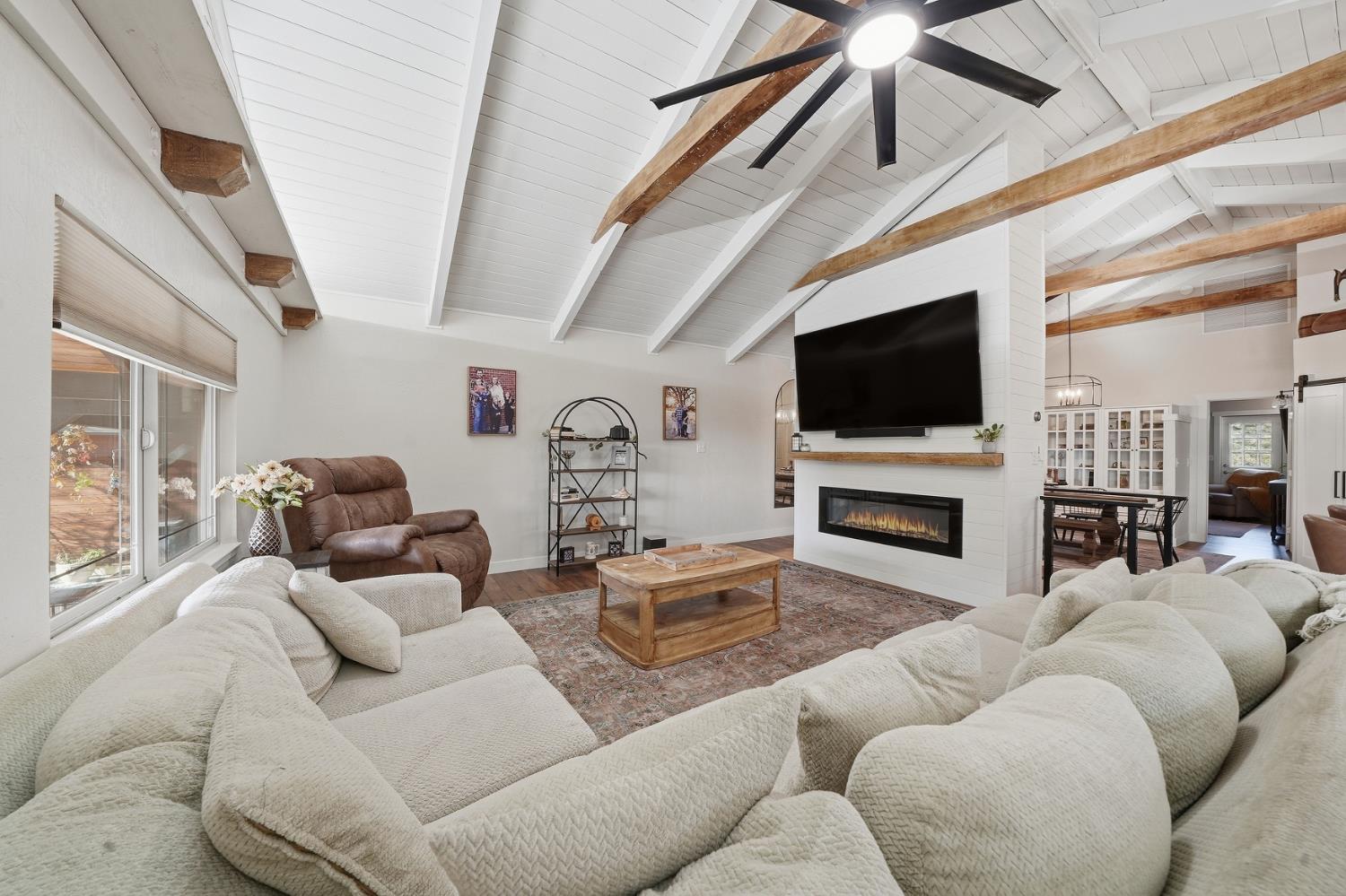 20066 Dawn Ridge Drive Jackson, CA 95642 - Photo 7 of 45