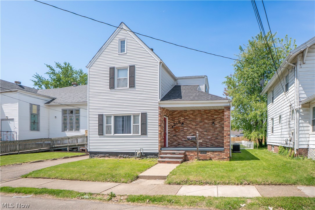 215 8th Street Southwest Massillon, OH 44647 - Photo 32 of 32 Welcome Home!