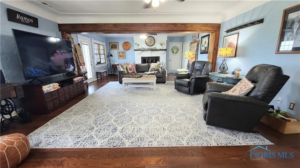 1304 Sand Ridge Road Bowling Green, OH 43402 - Photo 2 of 28 Photo 2