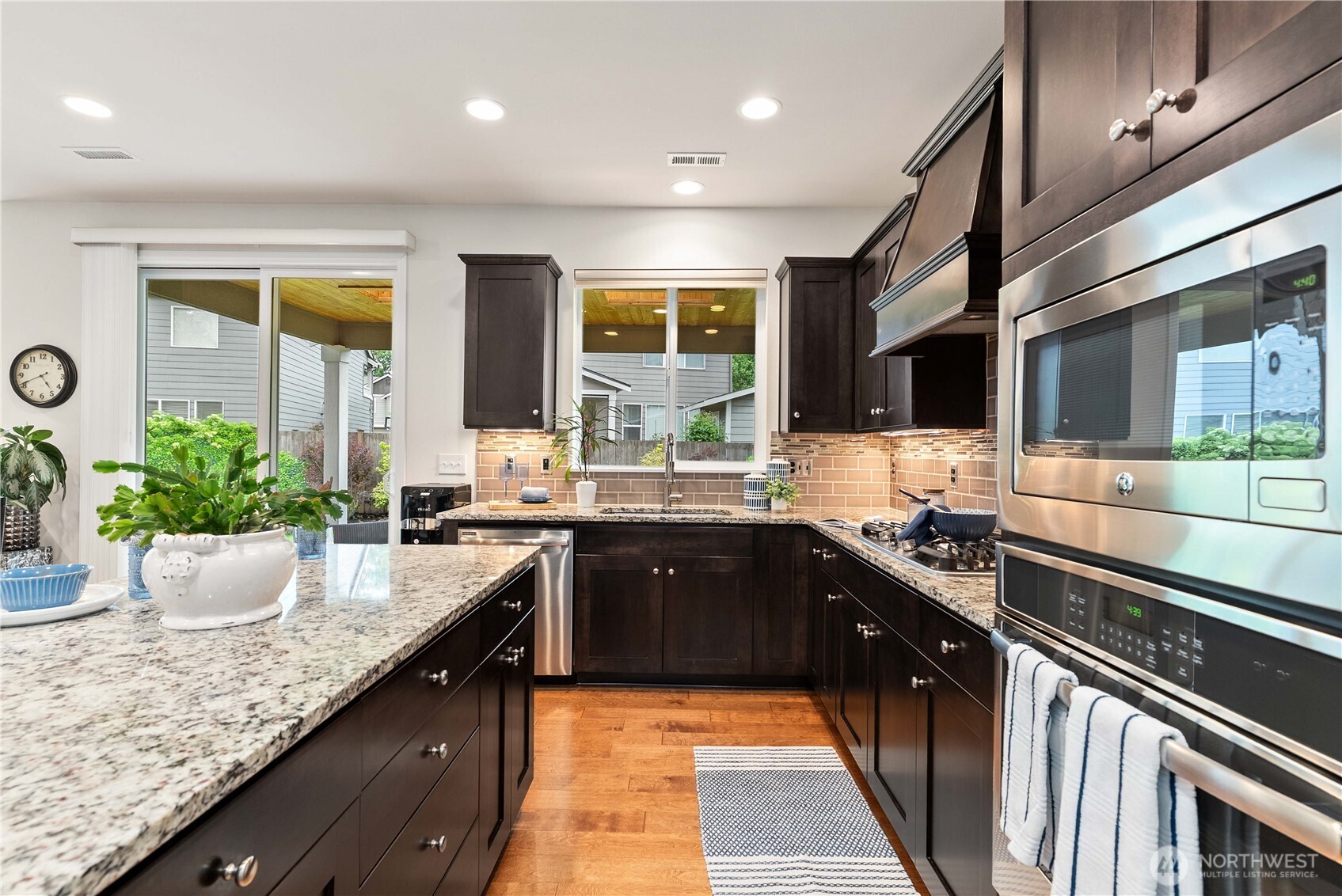 13786 173rd Place Southeast Renton, WA 98059 - Photo 11 of 40 Gallery Image 11