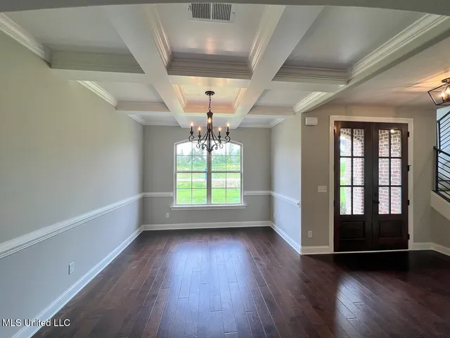 $559,000 | 261 Poplar Lane, Holly Springs, MS 38635