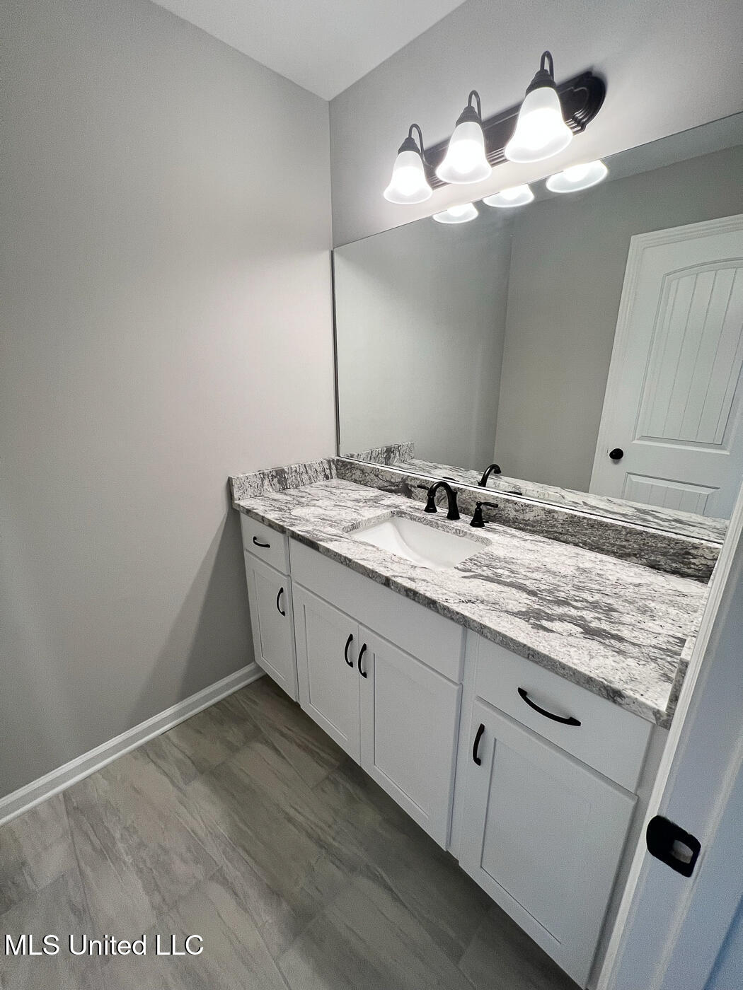 261 Poplar Lane Holly Springs, MS 38635 - Photo 35 of 37 untitled (1 of 1)-11