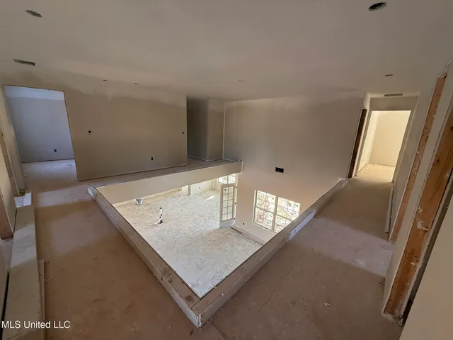 $559,000 | 261 Poplar Lane, Holly Springs, MS 38635