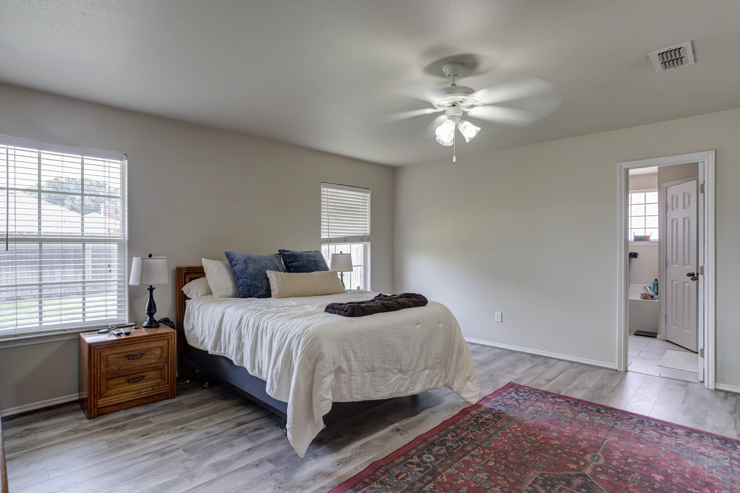 5729 106th Street Lubbock, TX 79424 - Photo 10 of 25 DSC08419_20_21_22_23
