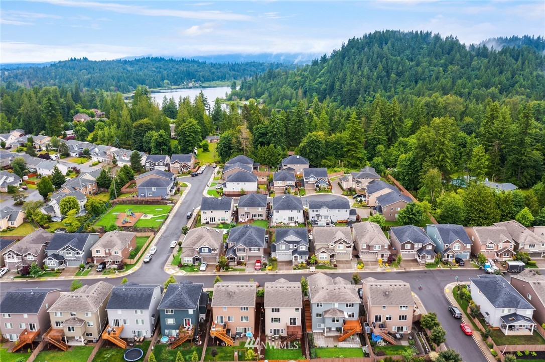 17735 Southeast 188th Place Renton, WA 98058 - Photo 28 of 40 Gallery Image 28
