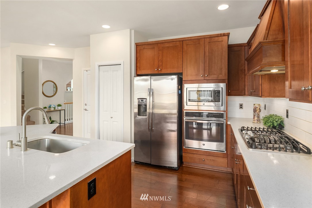 17735 Southeast 188th Place Renton, WA 98058 - Photo 5 of 40 Gallery Image 5