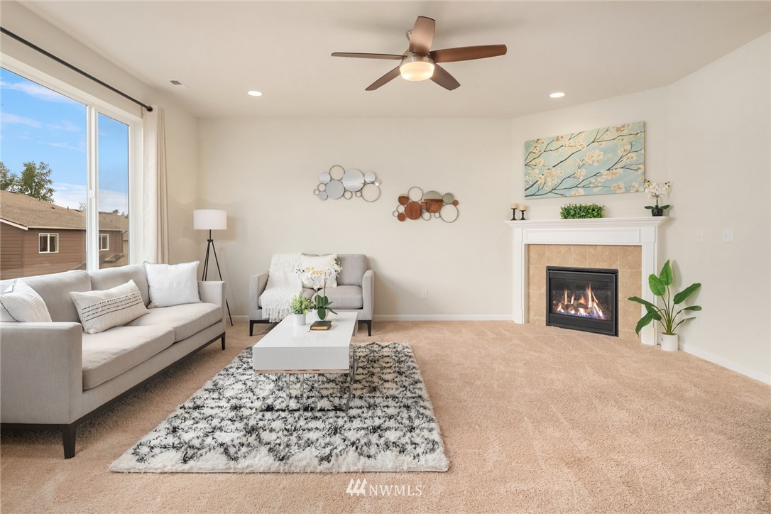 17735 Southeast 188th Place Renton, WA 98058 - Photo 7 of 40 Gallery Image 7