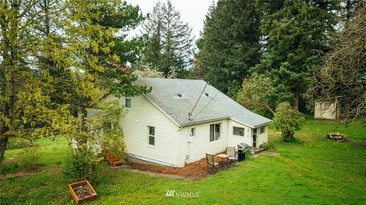 1745 South Cloverdale Road Kalama, WA 98625 - Photo 1 of 25 Gallery Image 1