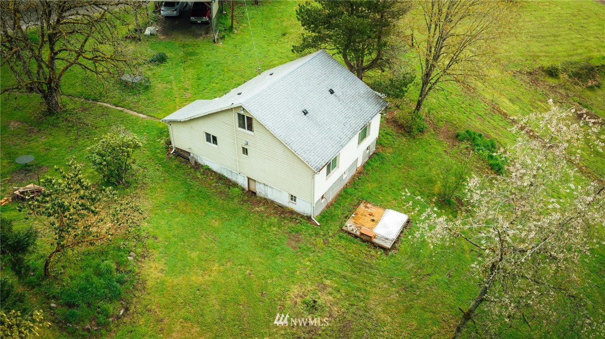 1745 South Cloverdale Road Kalama, WA 98625 - Photo 3 of 25 Gallery Image 3