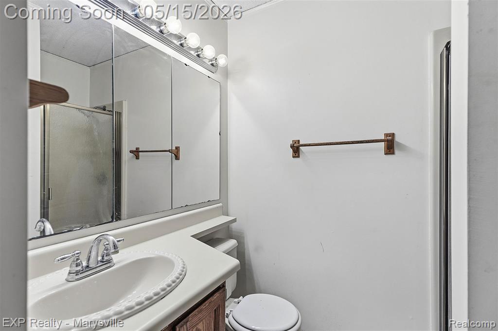 12265 Hough Road Memphis, MI 48041 - Photo 18 of 41