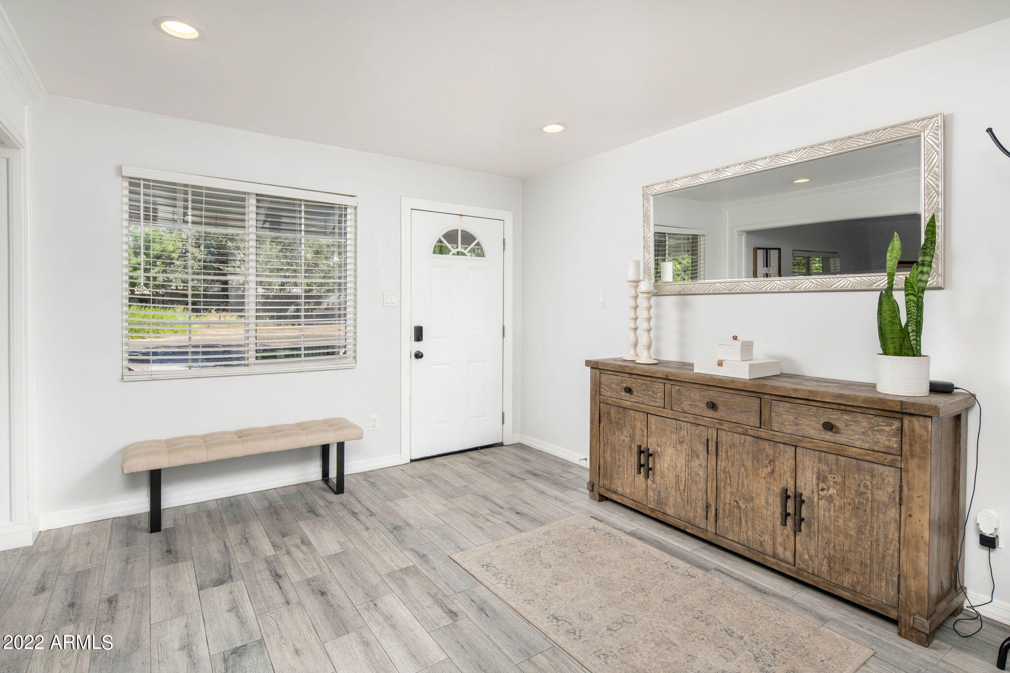 3907 East Osborn Road Phoenix, AZ 85018 - Photo 2 of 21 GSS66