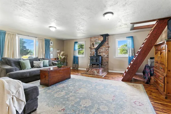 $299,999 | 904 Kruger Street, Chewelah, WA 99109