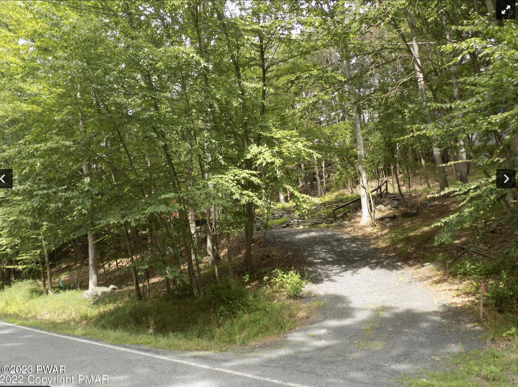 156 Canterbury Road Bushkill, PA 18324 - Photo 2 of 2