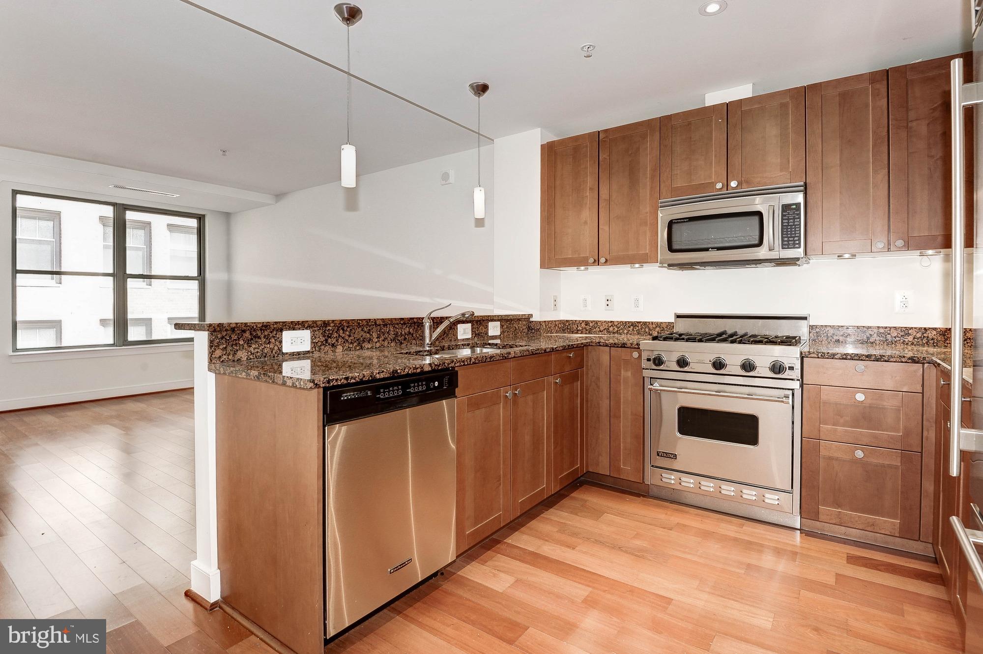 2425 L Street Northwest, Unit 434 Washington, DC 20037 - Photo 7 of 37