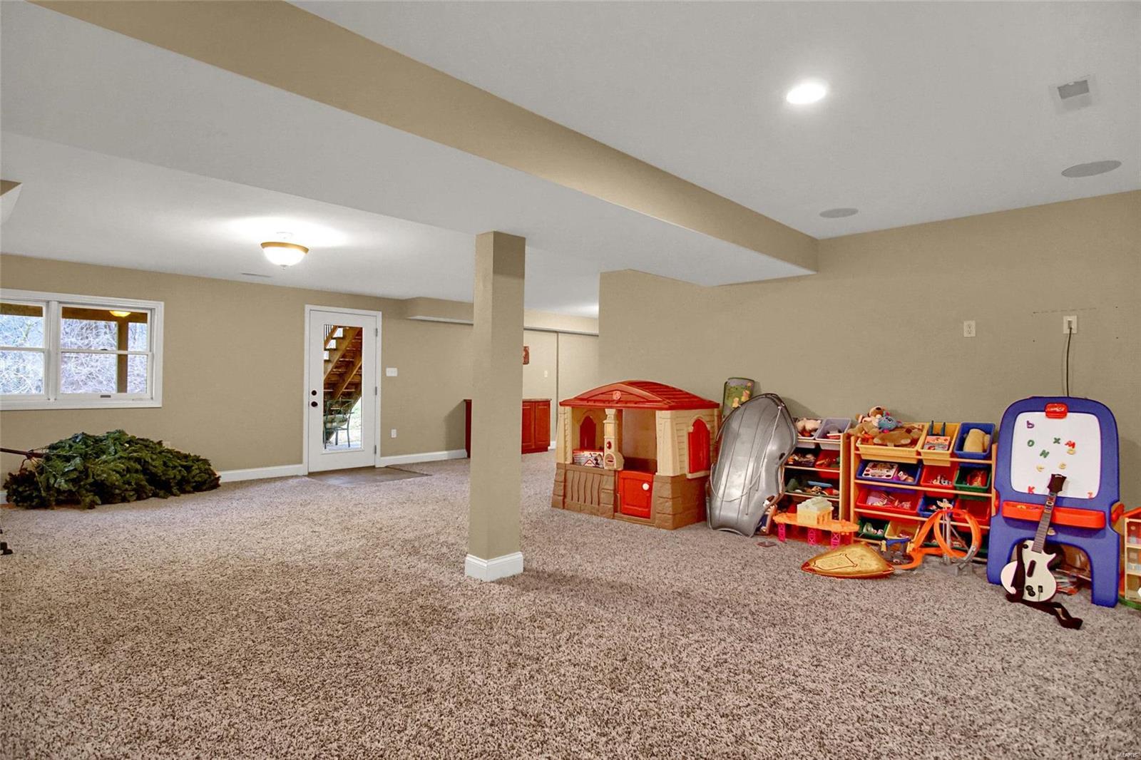 957 Long Branch Road Troy, IL 62294 - Photo 29 of 36 Gallery Image 29