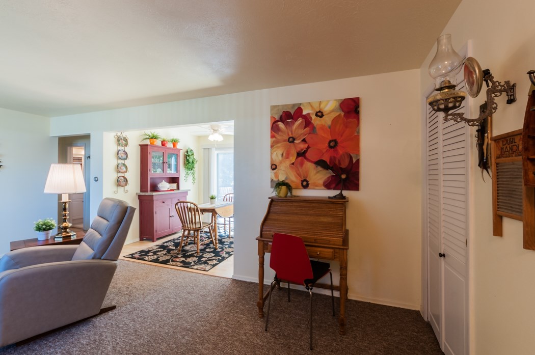 250 North Raymond Road, Unit C6 Spokane Valley, WA 99206 - Photo 4 of 20