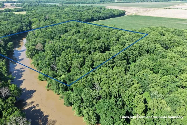 $66,000 | 1300 Mead Road, Fredonia, KS 66736