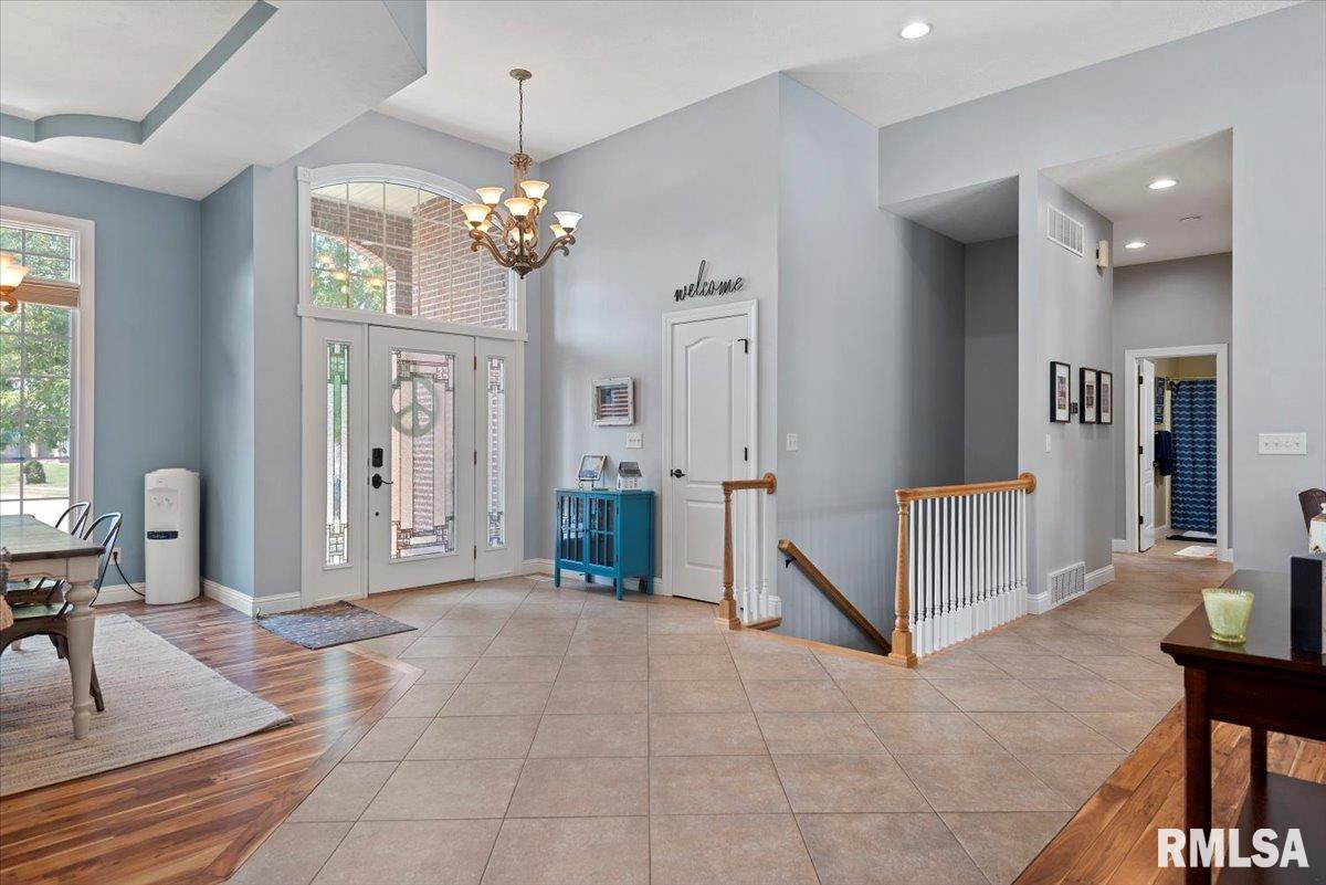 207 Cumberland Drive Rochester, IL 62563 - Photo 11 of 100 Gallery Image 11