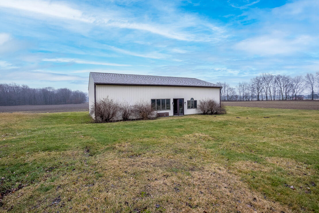 660 Snedeker Road North Webberville, MI 48892 - Photo 59 of 68 0N0A4423-Edit