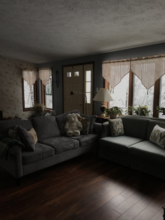 225 Monson Turnpike Road Ware, MA 01082 - Photo 4 of 10