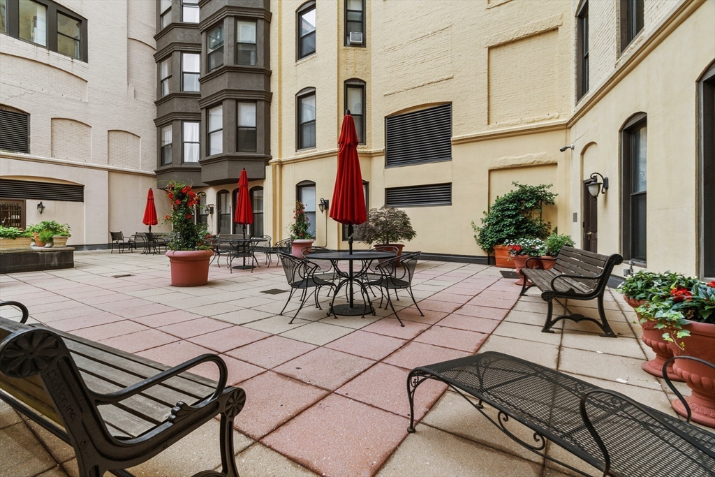 4 Charlesgate East, Unit 606 Boston, MA 02215 - Photo 22 of 25 a view of buildings with seating area