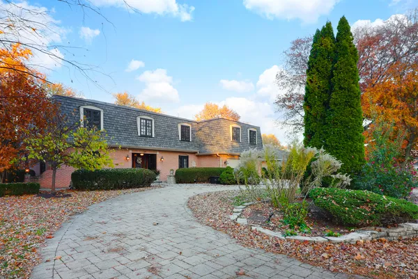 $1,539,000 | 39 Mockingbird Lane, Oak Brook, IL 60523