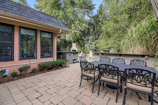 $1,539,000 | 39 Mockingbird Lane, Oak Brook, IL 60523