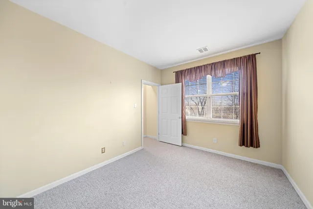 $320,000 | 418 Victoria Gardens Drive, Unit J, Kennett Square, PA 19348