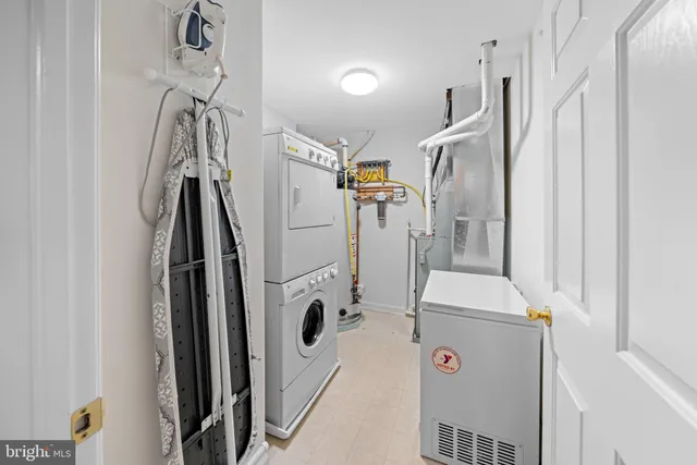 $320,000 | 418 Victoria Gardens Drive, Unit J, Kennett Square, PA 19348