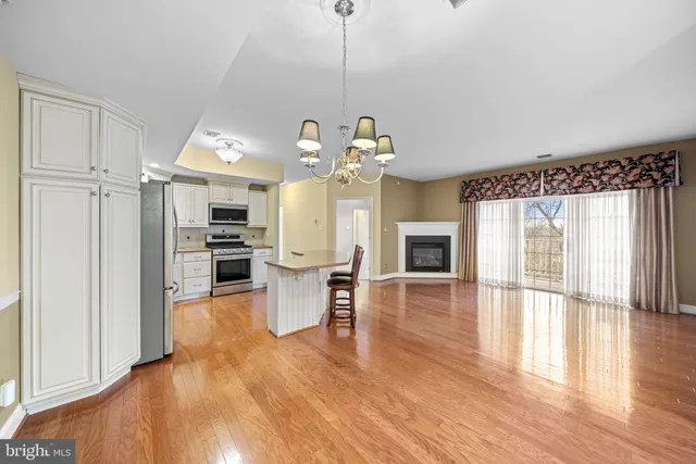 $320,000 | 418 Victoria Gardens Drive, Unit J, Kennett Square, PA 19348