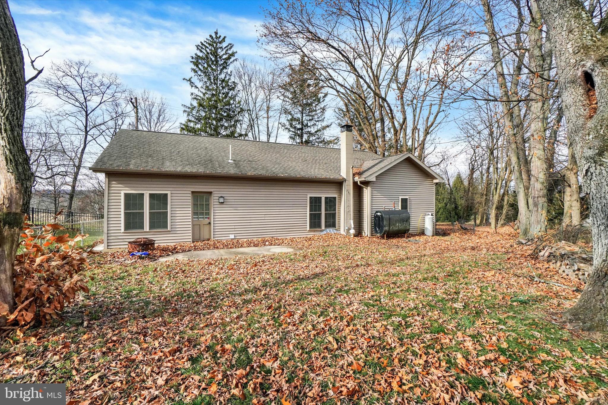 2340 Croll School Road York, PA 17403 - Photo 19 of 24 Gallery Image 19