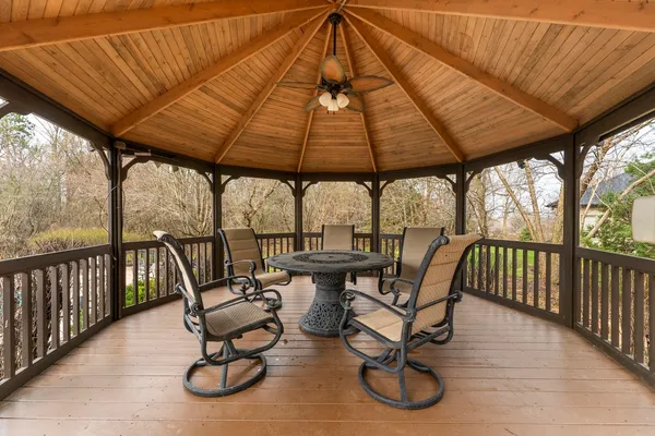 $849,000 | 2706 Duncan Lane, Batavia, IL 60510