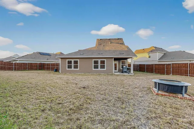 $325,000 | 13196 South Haven Way, Providence Village, TX 76227