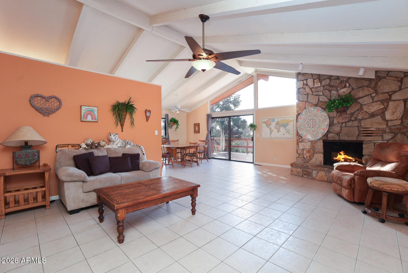90 Box Canyon Road Sedona, AZ 86351 - Photo 7 of 51 Living Room