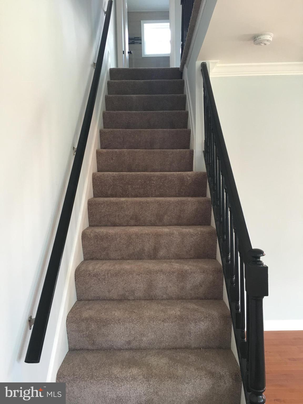 926 Arncliffe Road Baltimore, MD 21221 - Photo 10 of 24 a view of entryway