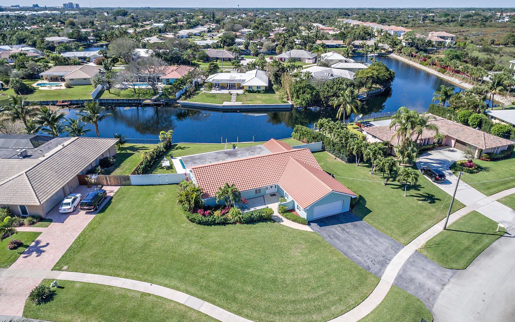 12911 Drayton Road Juno Beach, FL 33408 - Photo 5 of 33 29