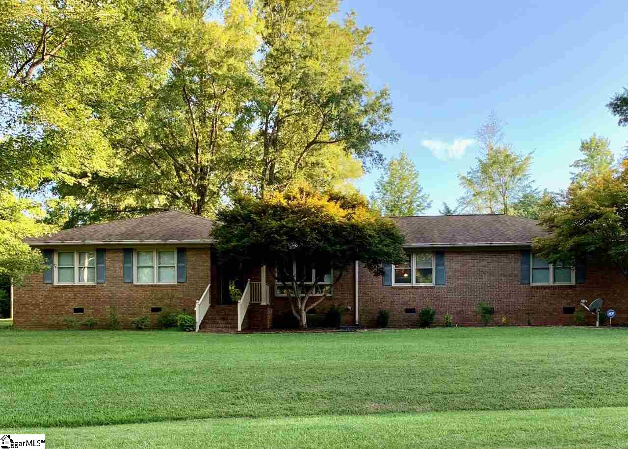 508 Woodbluff Road Laurens, SC 29360 - Photo 1 of 20 Gallery Image 1