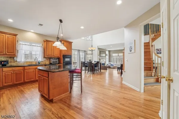 $935,000 | 5 Megan Terrace, Sparta, NJ 07871