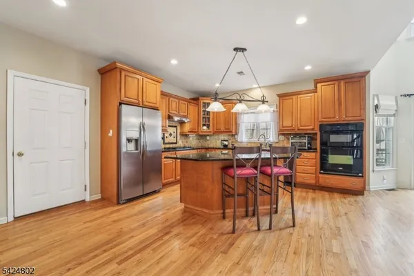 $935,000 | 5 Megan Terrace, Sparta, NJ 07871