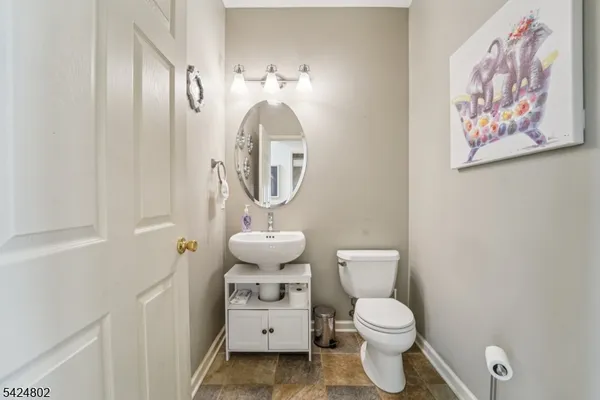 $935,000 | 5 Megan Terrace, Sparta, NJ 07871