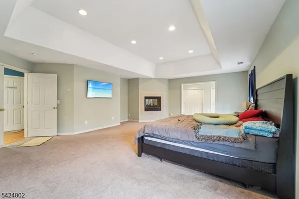 $935,000 | 5 Megan Terrace, Sparta, NJ 07871