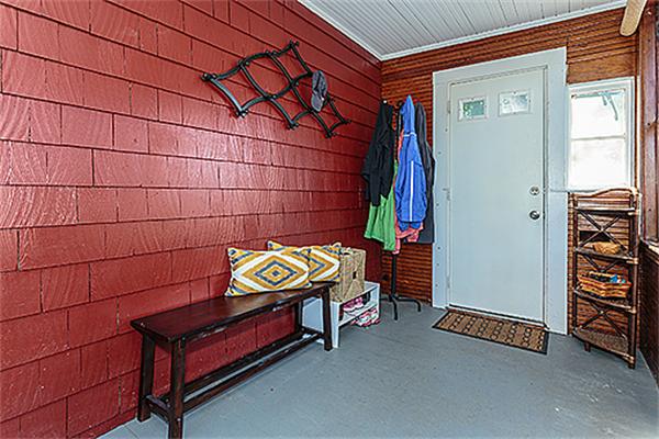 74 Circuit Road Medford, MA 02155 - Photo 7 of 26 Gallery Image 7