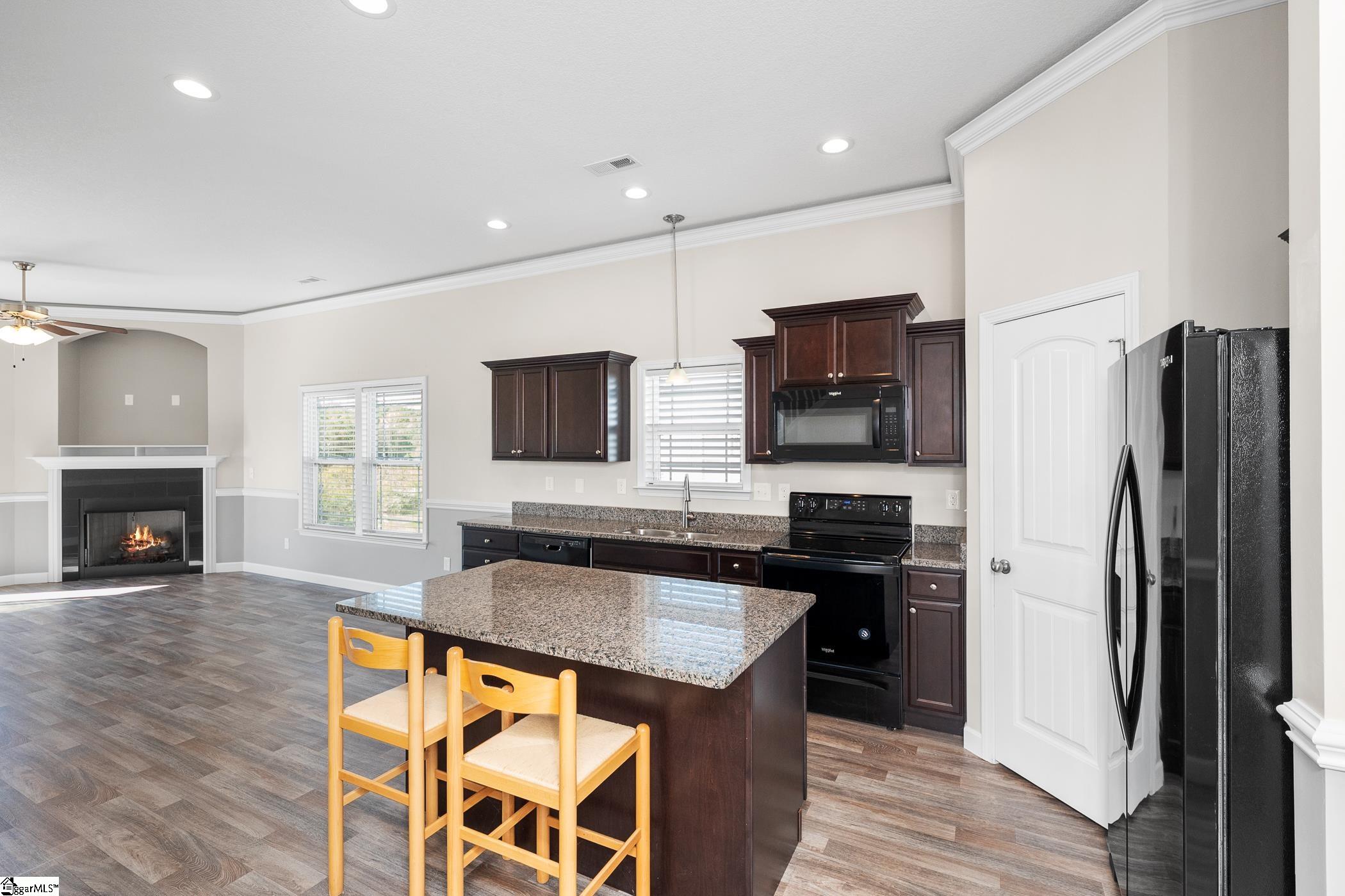 198 Highland Springs Loop Inman, SC 29349 - Photo 4 of 22